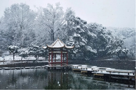 说明: //rcb.zipaicn.net/__local/7/D7/0A/C71FBD50A32EE181CAEF456F9E3_85D5876C_136D16.png